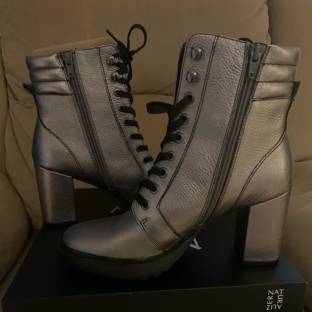 Naturalizer Callie2 - Pewter Brand New w/ Box. 8.5W